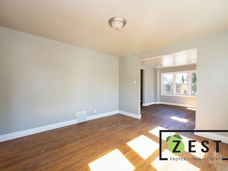 5235 Haverhill — Photo 8