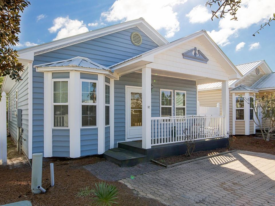 Gulf Cove Court