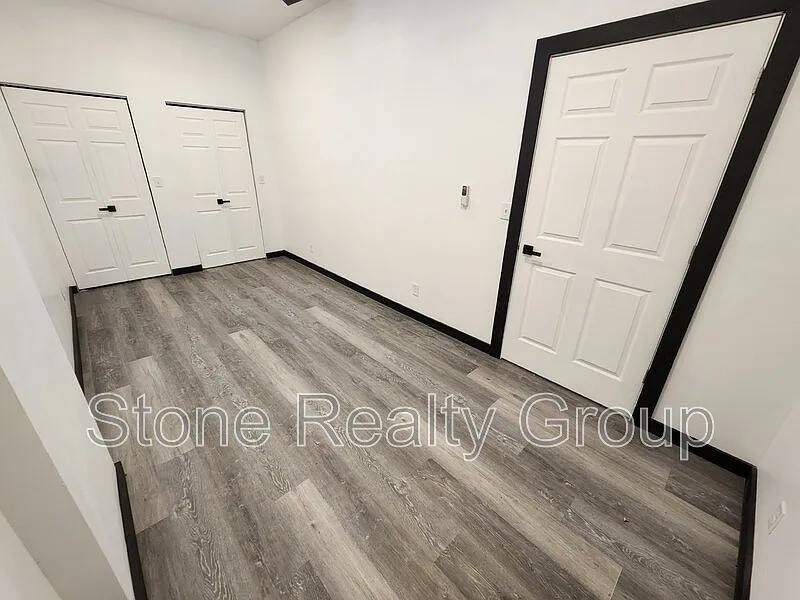 Building Photo - 2170 N 13th St #205