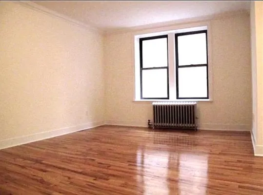 Rented by R New York | media 8