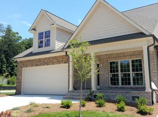 112 Jordan Creek Dr, Jamestown, NC 27282