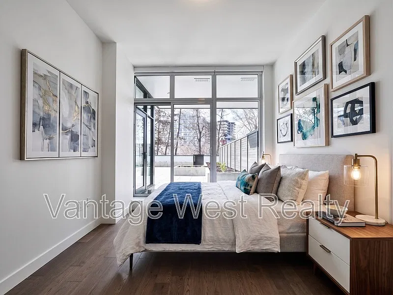 2 bed, 2.0 bath, 960 sqft, $3,150 — Photo 3