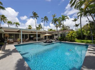 64 White Sands Pl, Kailua, HI 96734