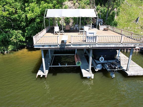 3rd image of 11494 W Paradise Rd