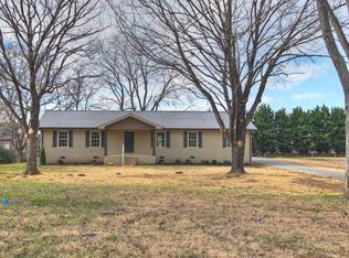861 Central Valley Rd, Murfreesboro, TN 37129