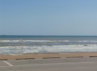 215 Post Office St APT 802, Galveston, TX 77550