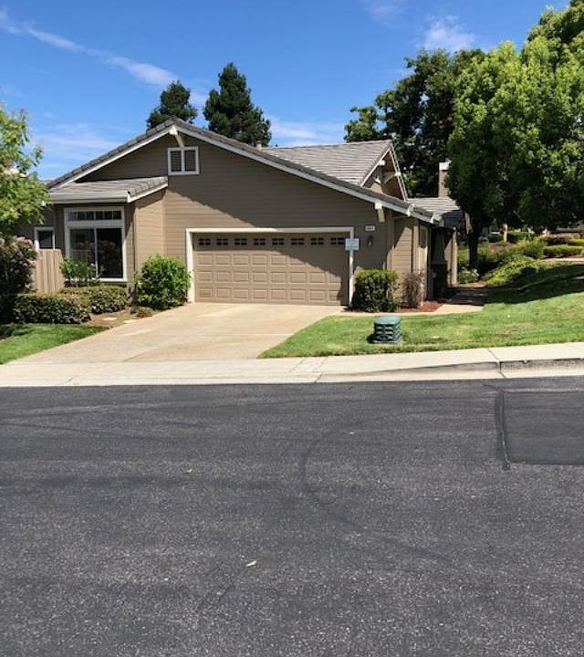 1st image of 8665 French Oak Dr