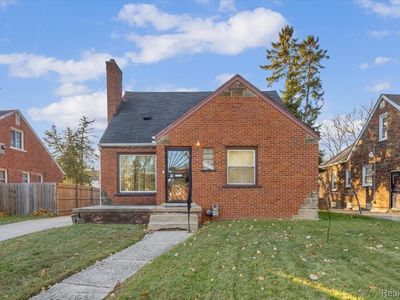17377 Dresden St, Detroit, MI, 48205