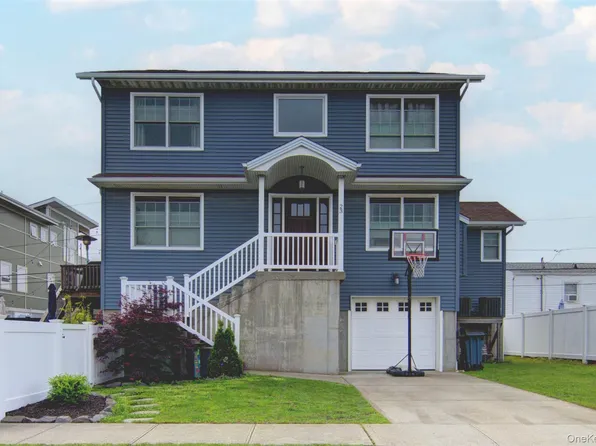 23 Farrell Street, Long Beach, NY 11561