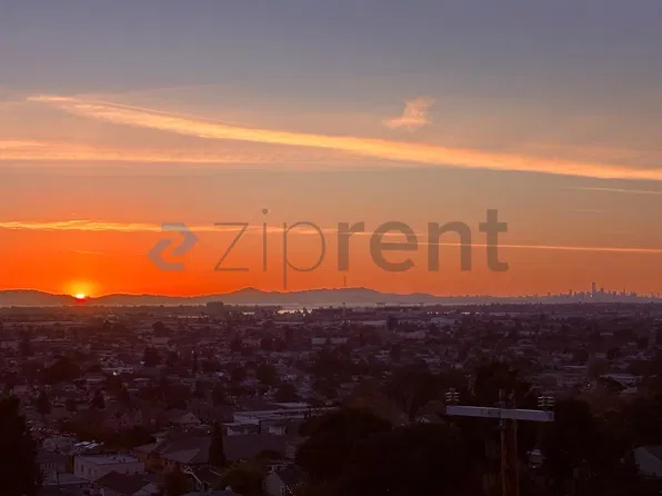30 Anair Way, Oakland, CA 94605