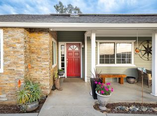 30073 Alta Mira Ln, Valley Center, CA 92082