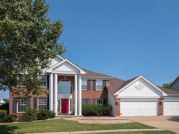 3rd image of 712 Lakeshore Meadows Dr