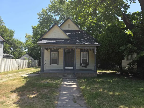 2026 N Arkansas Ave, Wichita, KS 67203