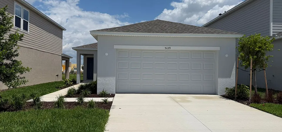 5129 Forget Me Not Ave