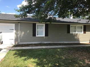 125 Woodgate Cir, Winston Salem, NC 27107