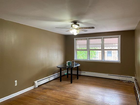 2nd image of 1498 Saint Lawrence Ave Floor 2