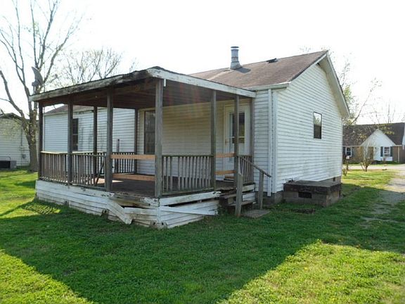 2nd image of 503 Cloverland Ct