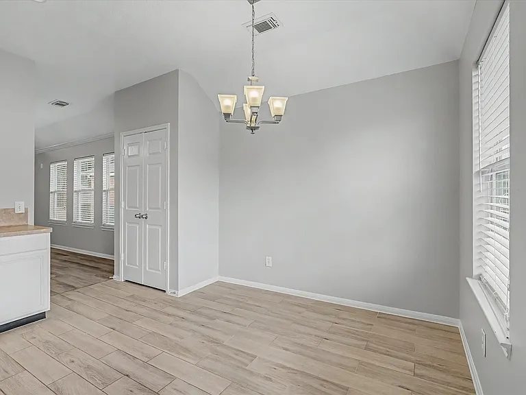 19206 Terra Forest Ct — Photo 12
