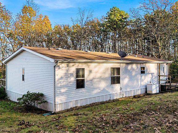 3rd image of 2609 County Road 4280