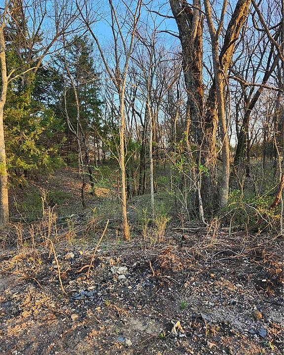1st image of 62 S Linn Valley Dr