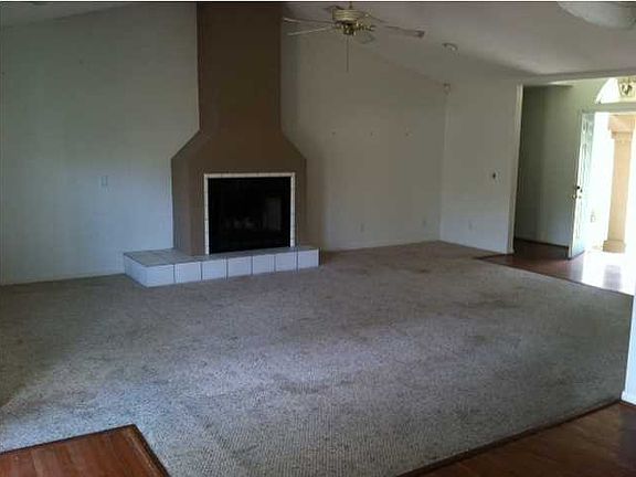 2nd image of 91 22nd St