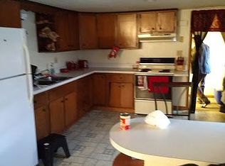 1 Spruce St APT 2, East Stroudsburg, PA 18301