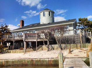 17 Captree Is, Babylon, NY 11702