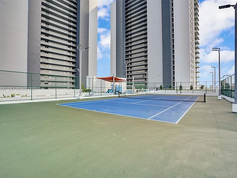 16385 Biscayne Blvd #3120 — Photo 52