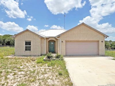 168 Great Oaks Blvd, La Vernia, TX, 78121