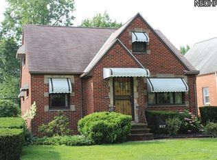 817 E 237th St, Euclid, OH 44123