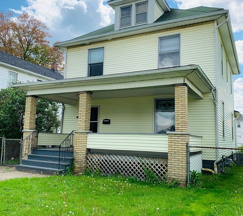 1st image of 1612 E Washington St