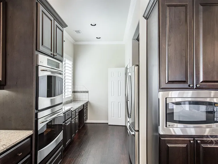 10414 Justin Ridge Rd — Photo 20