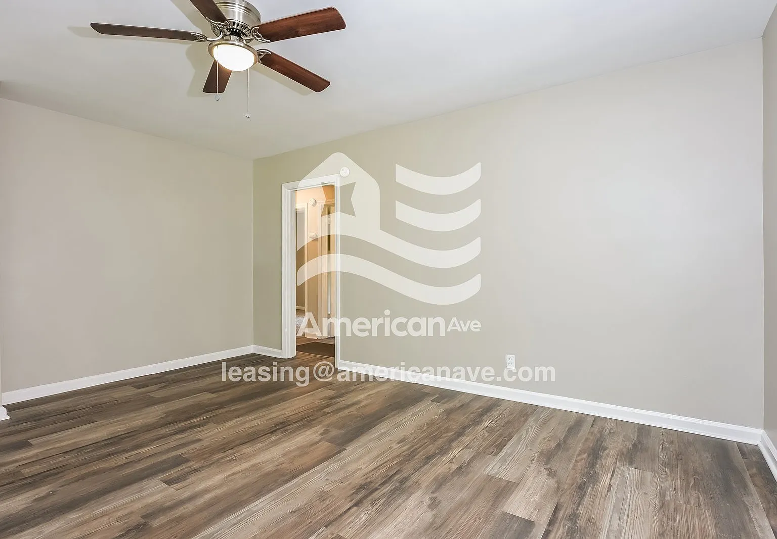 3 bed, 1.0 bath, 1181 sqft, $1,097 — Photo 3