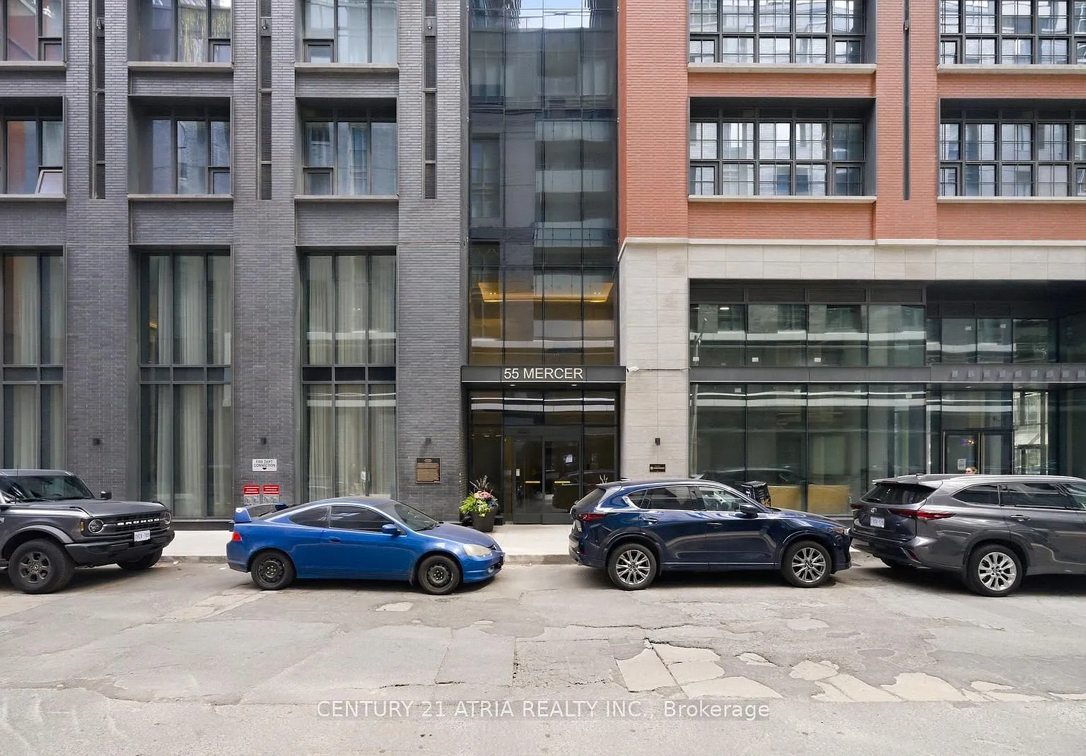 3 bed, $4,000 — Photo 2