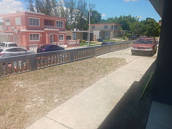 2nd image of 74 Calle Cordova