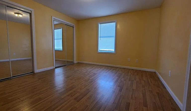 235 Wadsworth St — Photo 8