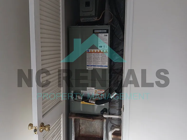 100 Kristin Dr #C5 — Photo 32