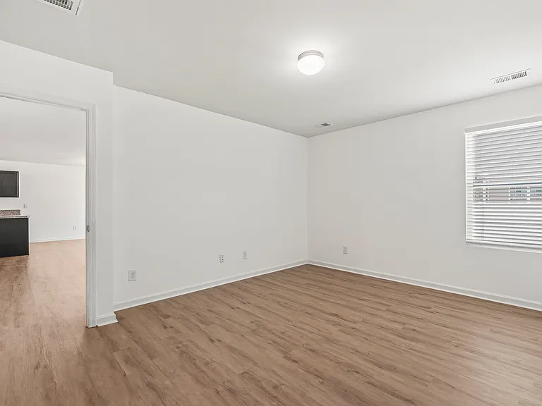 1789 Sapphire Dr — Photo 8