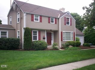 220 Huntington Rd, Stratford, CT 06614