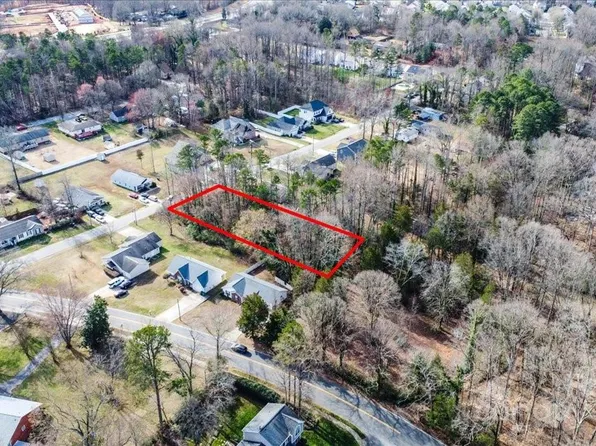 7119 Reeves St, Charlotte, NC 28269