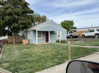 826 SE 8th St, Pendleton, OR 97801
