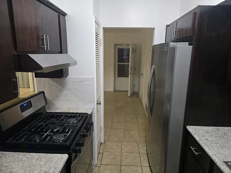 5828 Blackhawk Dr — Photo 8