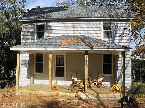 2nd image of 31806 45th Ave
