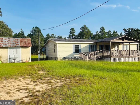 251 Moores Chapel Rd, Mauk, GA 31058