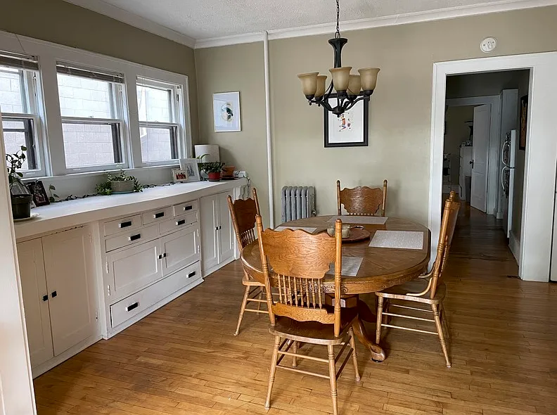 222 Otis Ave — Photo 3