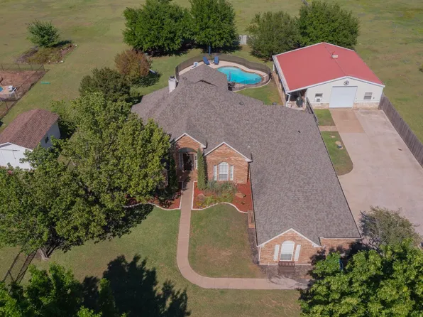 16036 University Dr, Forney, TX 75126