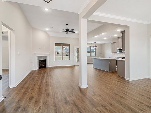 2nd image of 60 Sugalina Valley Dr