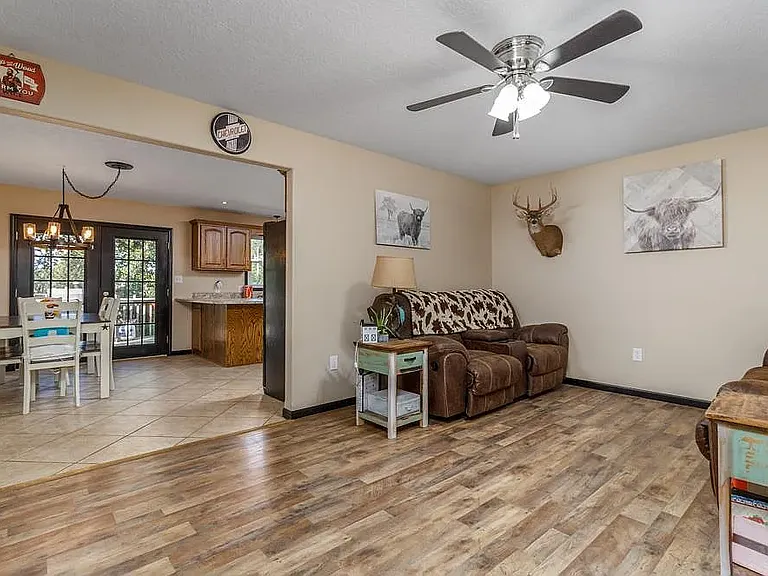 22915 Daisy Rd — Photo 6