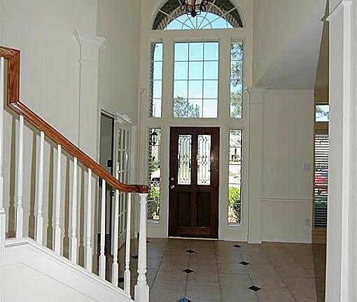 2nd image of 3419 Lawson Dr