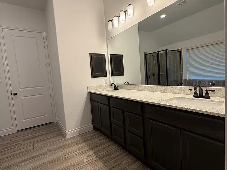 3319 Sky Run Ct — Photo 34